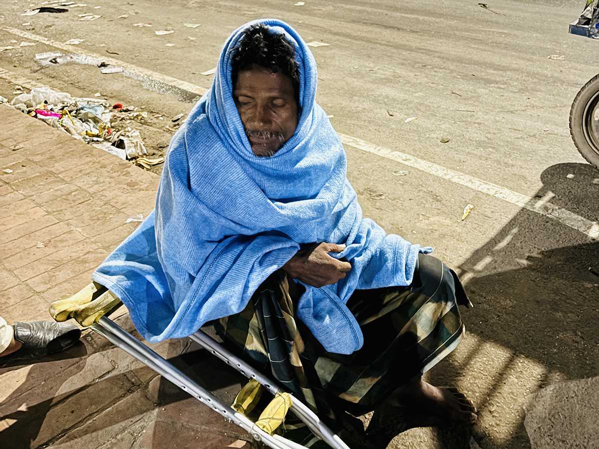 শীতবস্ত্র বিতরণ